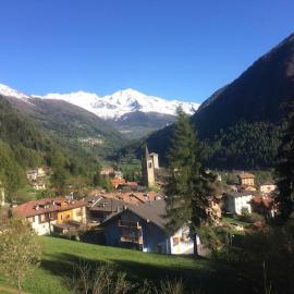 Mansarda Trentino-Campiglio, hotel sa Ossana