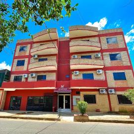 Hotel André, khách sạn ở San Lorenzo