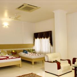 Hotel DSF Grand Plaza, готель у місті Тутікорин
