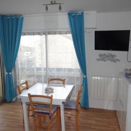 Appartement Ste Cécile à 50 mètres de la plage