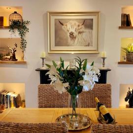 Renovated Miner’s Cottage - family & dog friendly, hotel din Abertillery