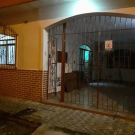 Casa Neia Castro com Piscina e garagem perto da Basilica