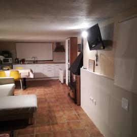 Casa el Sereno, hotel v destinácii Salas Bajas