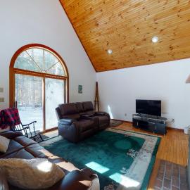 Cozy Cabin in the Woods、Londonderryのホテル