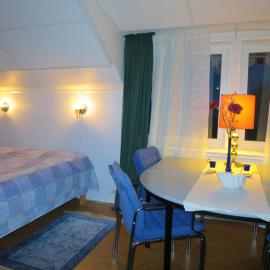 Dessans Café & Logi, hotel din Pello