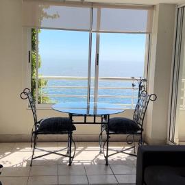 Departamento Cochoa Reñaca Viña del Mar Primera Línea de Playa, hotel in Viña del Mar