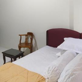 Habieb Homestay Syariah near Fakultas Kedokteran Universitas Malikussaleh Mitra RedDoorz, hotell i Kadang