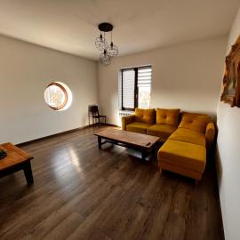 Apartamenty na Maja - 5, hotel Skierniewicében