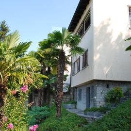 Holiday Home Nido di Rondine-1 by Interhome, hotel v destinaci Lugano