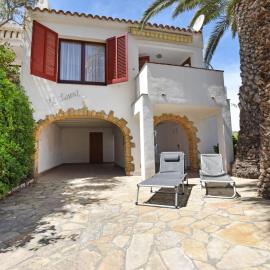 Holiday Home Laurel by Interhome, hotel in Torredembarra