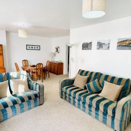 Bayards - Pet Friendly, Central Dartmouth