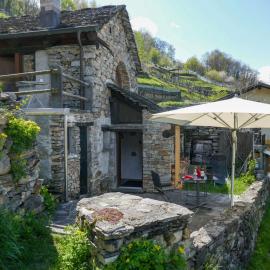 Holiday Home Rustico Scateto 66 by Interhome, hotel a Malvaglia