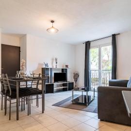 Le Laury, Hotel in Le Luc