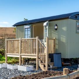 Scalderskew Shepherds Hut, Hotel in Gosforth