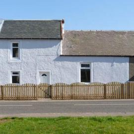 Sky Blue Cottage, hotel en Forth