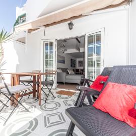 Luxury Apartment Gueldera, hotelli kohteessa Playa Honda