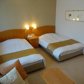Kobe Luminous Hotel、神戸市のホテル
