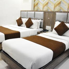 Hotel Sanjary Palace