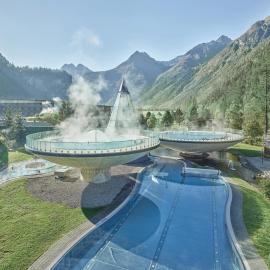 Viesnīca Aqua Dome 4 Sterne Superior Hotel & Tirol Therme Längenfeld pilsētā Lāngenfelde