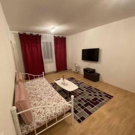 Gemütliche Wohnung mit Smart-TV und großem Balkon