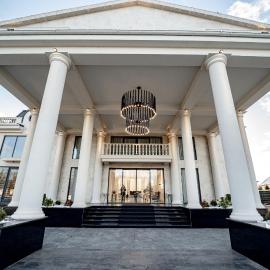 Hotel Caprice, hotel sa Bacău