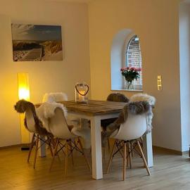 Lüttje Friesenhuus – hotel w mieście Greetsiel