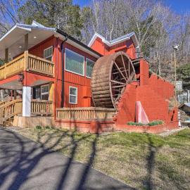 Peaceful Cookeville Cabin in Unique Setting, hotel a Cookeville