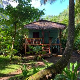 Miskita House ENSUEÑOS Natural Reserve, hotel a Little Corn Island