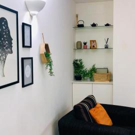 Contemporary large apartment in an ideal location