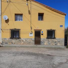 Casa Valeriana Guijosa, hotelli kohteessa Guijosa