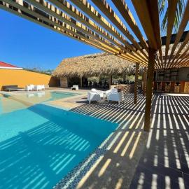 Hotel Sand Bay, hotel sa Punta Rucia