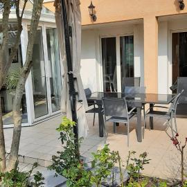 Chez Jeanne, hotel in Carentan