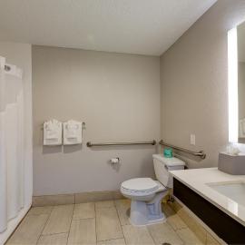 Holiday Inn Express & Suites Ashtabula-Geneva by IHG, hotel v destinaci Austinburg