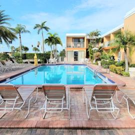 Satellite Motel, Hotel in St. Pete Beach