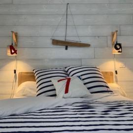 Studio au bord du lac d'Eguzon, hotel in Éguzon-Chantôme