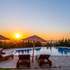 Breathtaking view guesthouse2，帕薩里迪的飯店