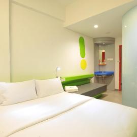 POP! Hotel Diponegoro, ξενοδοχείο στη Σουραμπάγια