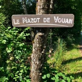 Gîte Le Mazot de Vouan، فندق في Saint-André-de-Boëge