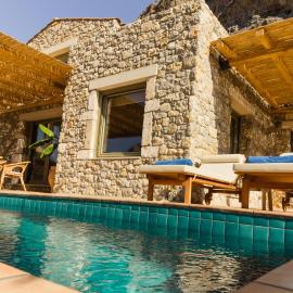 Petra Boutique Villas, hotel a Aryinónda