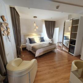 Amsterdam Suite Hotel & SPA, хотел в Римини