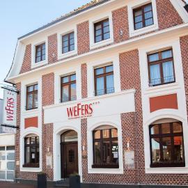 Hotel & Restaurant Wefers، فندق في إمستدن