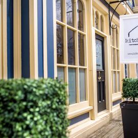 The Kitch'inn - Boutique Inn and Wine Bar, hotel in Mahone Bay