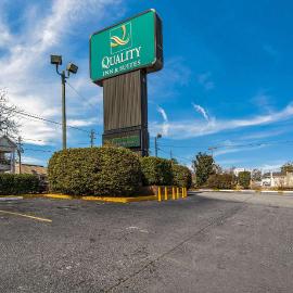 스테이츠보로에 위치한 호텔 Quality Inn & Suites Conference Center Statesboro Historic District