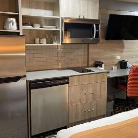 Ramada by Wyndham Medicine Hat, khách sạn ở Medicine Hat