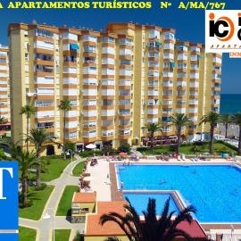 Apartamentos Intercentro Algarrobo-Costa APARTAMENTOS TURÍSTICOS -INMOBILIARIA, hotel in Algarrobo-Costa