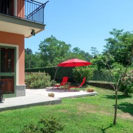 Apartment casa dei fiori by Interhome