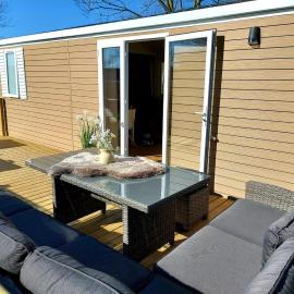 Luxe Chalet Lauwersoog, hotel in Lauwersoog