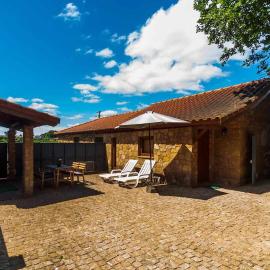 Casa das Vinhas (Camélias de Basto-Turismo Rural)