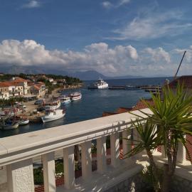 Apartments Maja i Mate, Hotel in Sućuraj
