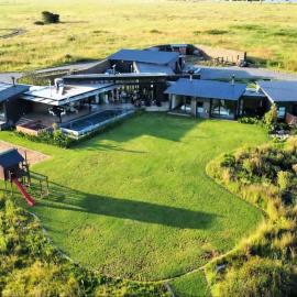 Letlapa Metsi, hotel di Deneysville